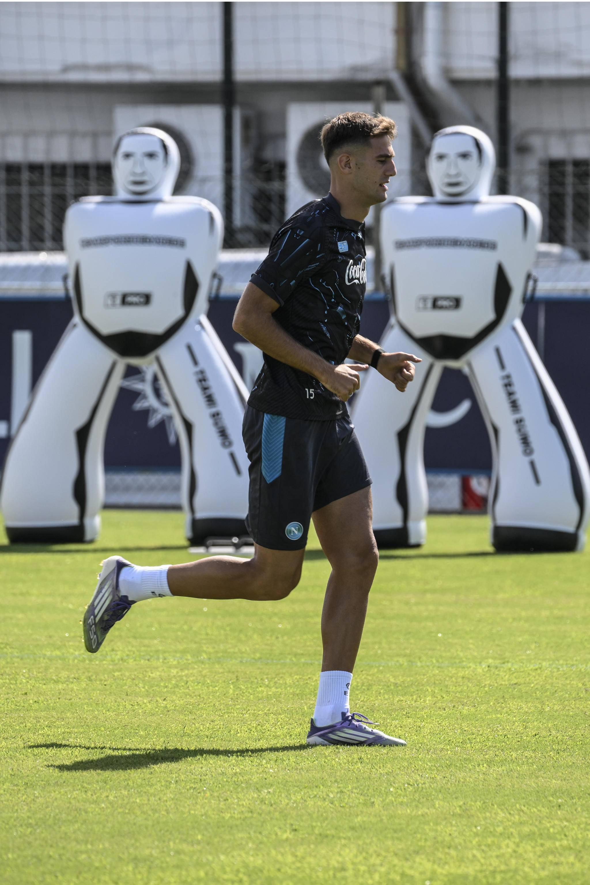 球盟会平台-那不勒斯球员归队备战,集结备战的是谁