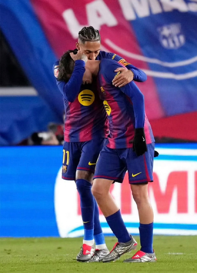 勇士独行侠比赛回放