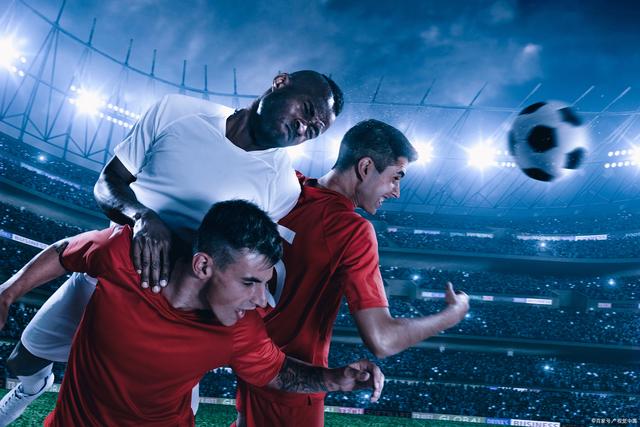 球盟会平台-男子汉就要踢足球